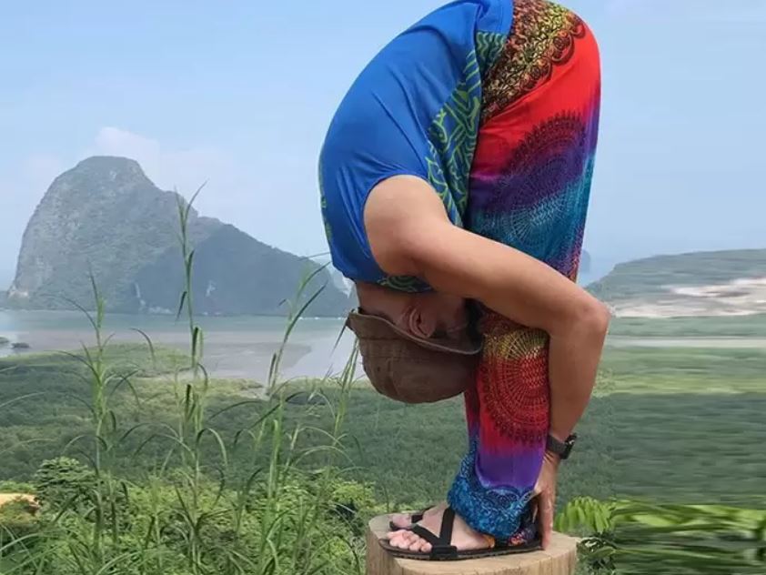 उत्तानासन योग के क्या हैं फायदे? कैसे करते हैं ये योग