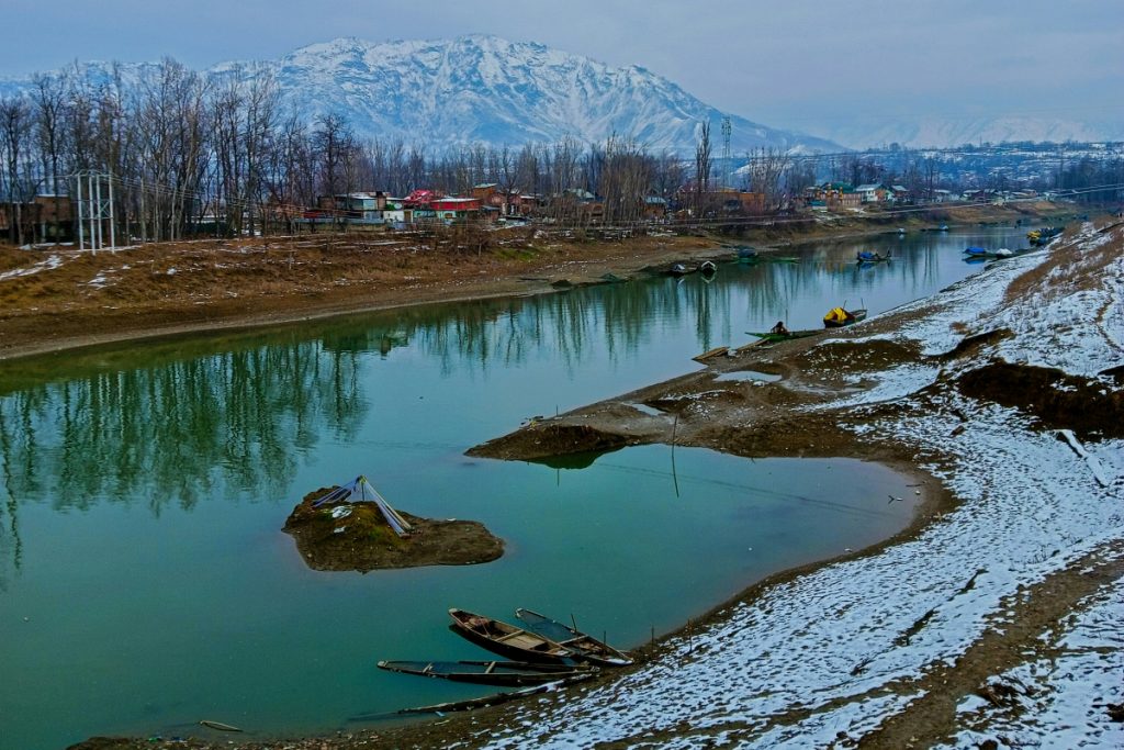 झेलम नदी का पानी छोड़े जाने से पाकिस्तान अधिकृत कश्मीर यानी PoK में मचा हड़कंप!