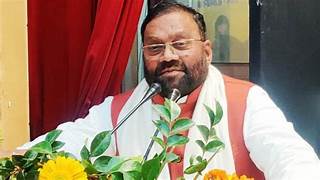 स्वामी प्रसाद मौर्य द्वारा लोक मोर्चा का गठन और मुख्यमंत्री पद की उम्मीदवारी